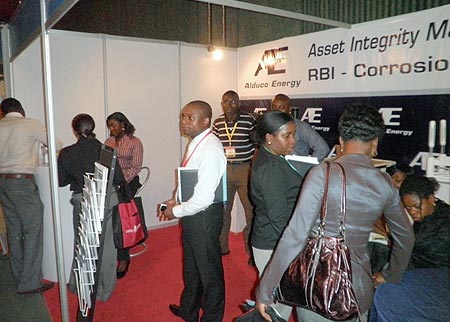 Stand photo